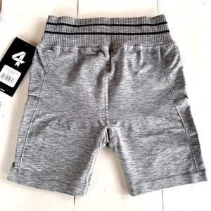 FOURLAPS Aero Seamless Athletic Shorts Grey Compression Shorts Size Small NWT